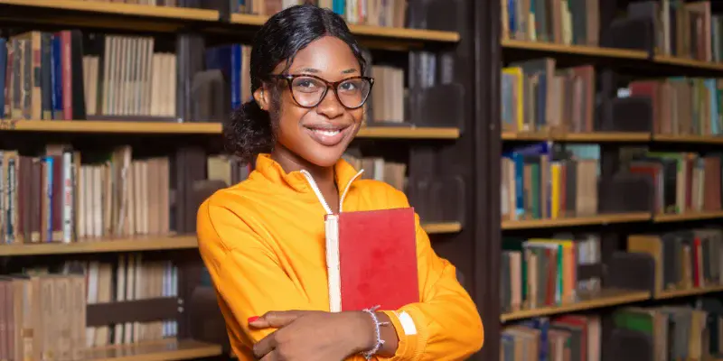 The Benefits of Shopping on Comilmart for Students